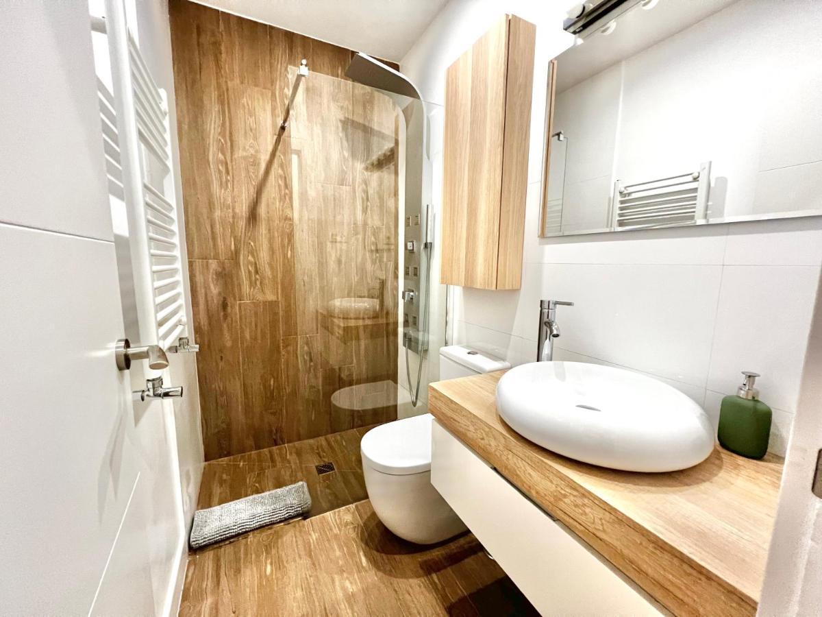 Apartamentos Moncloa Madrid Kültér fotó