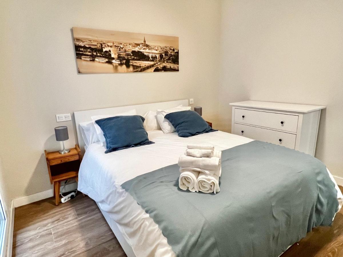 Apartamentos Moncloa Madrid Kültér fotó